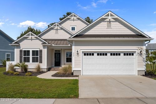 559 Moss Lake Ln, Holly Ridge, NC, 28445-8033 | Card Image