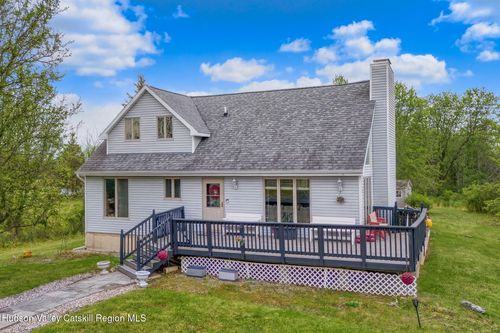 2931 Sleepy Hollow Rd, Athens, NY, 12015-2715 | Card Image