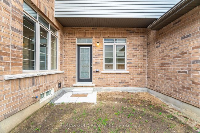 50 Block Rd, House attached with 4 bedrooms, 3 bathrooms and 1 parking in Brampton ON | Image 41