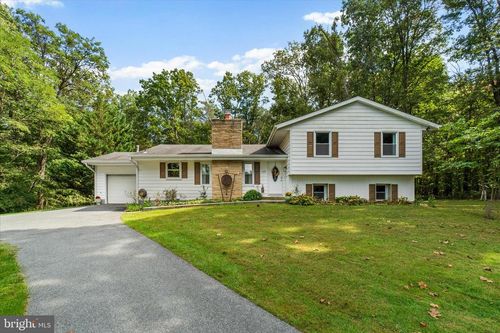 1625 Old Annapolis Rd, WOODBINE, MD, 21797-8207 | Card Image