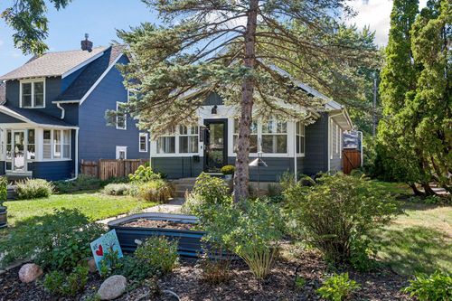 4528 42nd Ave S, Minneapolis, MN, 55406-4013 | Card Image