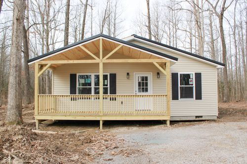 2280 Buckingham Dr, North Vernon, IN, 47265-9136 | Card Image