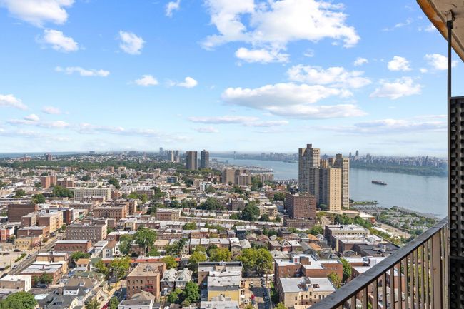 APT-33L - 6040 Kennedy Blvd E, House other with 1 bedrooms, 1 bathrooms and null parking in West New York NJ | Image 13
