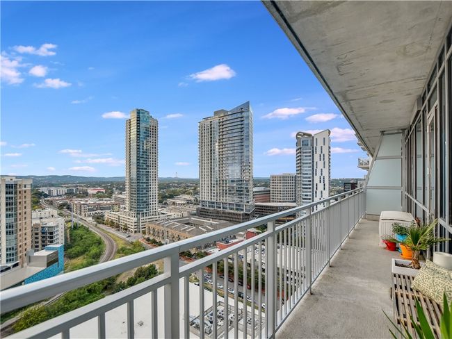 UNIT-1802 - 222 West Ave, Condo with 2 bedrooms, 2 bathrooms and null parking in Austin TX | Image 22