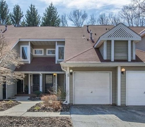 15 Schofield Ct, Oak Ridge, NJ, 07438-9615 | Card Image