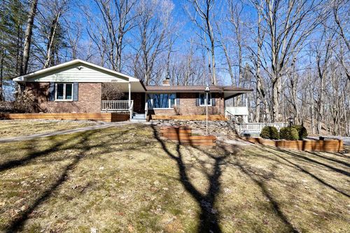 772 Brookwood Circle, Hobart, WI, 54155 | Card Image