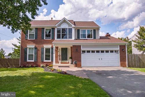 10248 Cedar Ridge Dr, MANASSAS, VA, 20110-6629 | Card Image