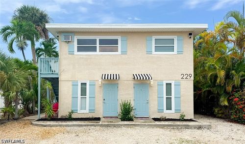 229 Fairweather Ln, FORT MYERS BEACH, FL, 33931-3226 | Card Image