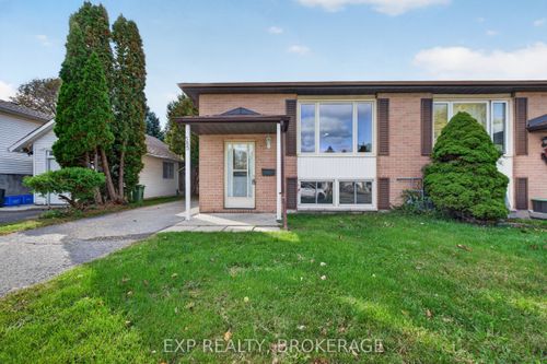 585 Gavin Crt, Kingston, ON, K7M8B8 | Card Image