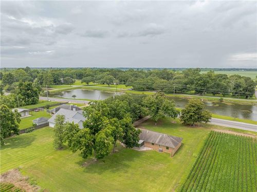 1566 Front St, Cottonport, LA, 71327-3516 | Card Image