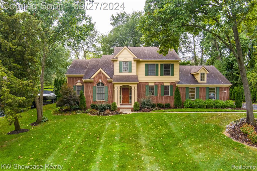 Stallion Way, Commerce Township, MI 48382