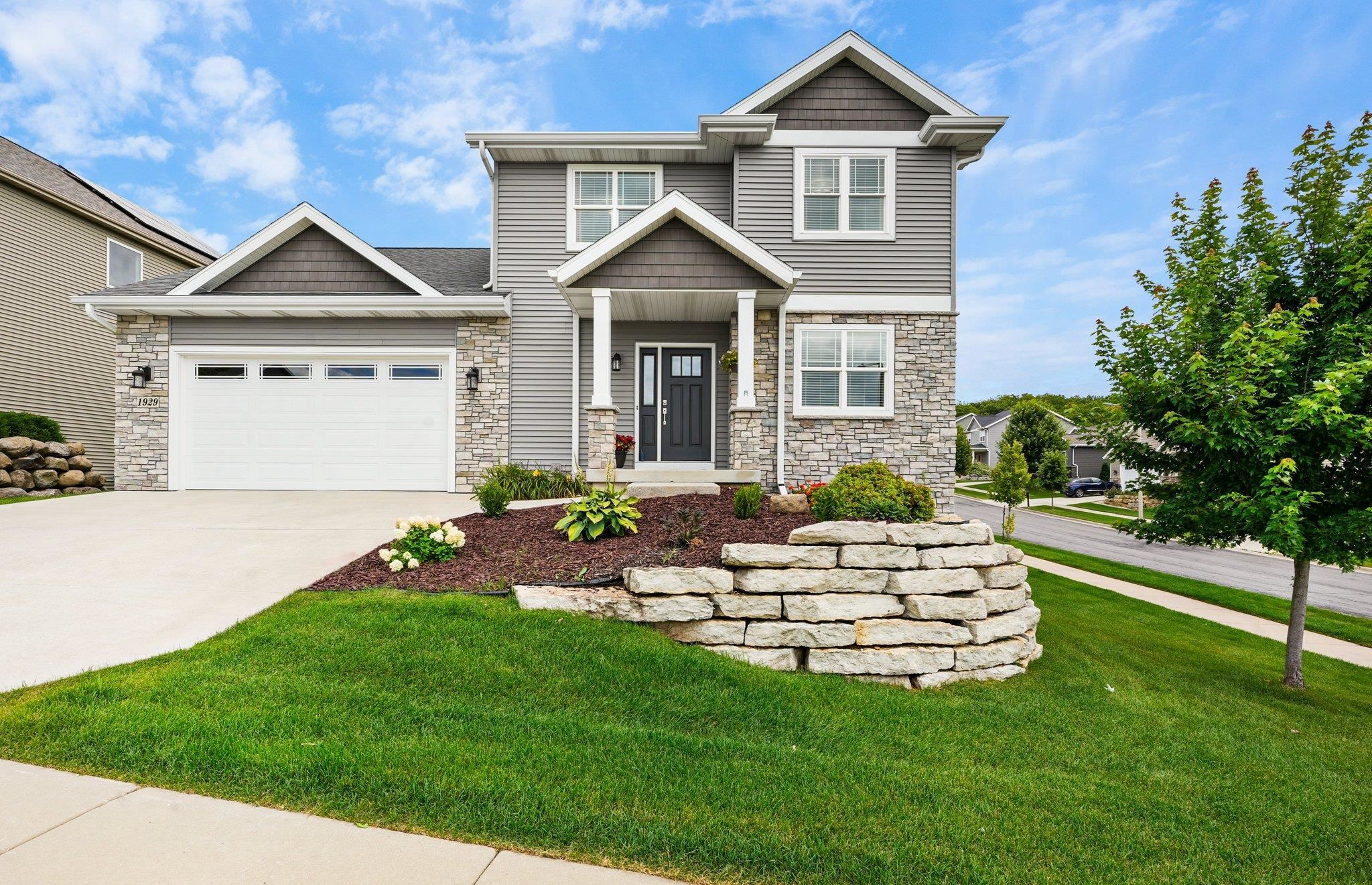 Raptor Dr, Verona, WI 53593