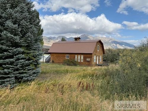 4554 N Us Highway 93, Mackay, ID, 83251-4400 | Card Image