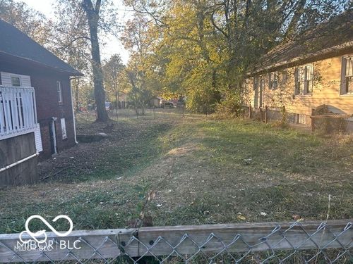 2842 N Olney St, Indianapolis, IN, 46218-2917 | Card Image