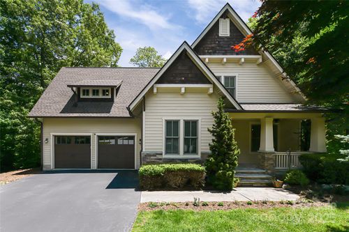 1 E Owl Creek Ln, Fairview, NC, 28730-8816 | Card Image