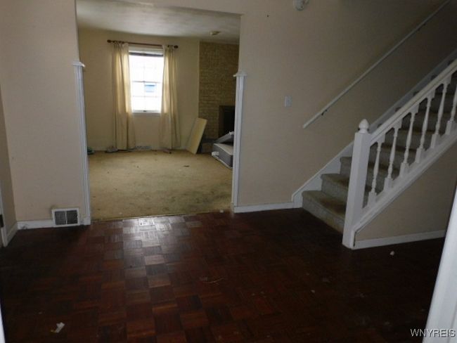 APT-8 - 90 Carriage Dr, Condo with 3 bedrooms, 3 bathrooms and null parking in Orchard Park NY | Image 7