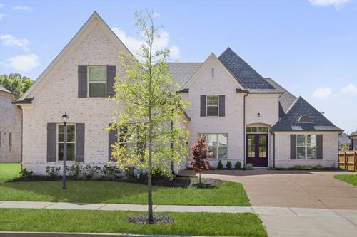 5143 Lawrenceburg Ln E, Lakeland, TN, 38002-1121 | Card Image