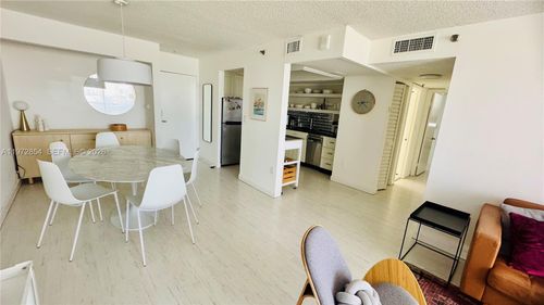 apt-11f-1775 Washington Ave, Miami Beach, FL, 33139-7544 | Card Image