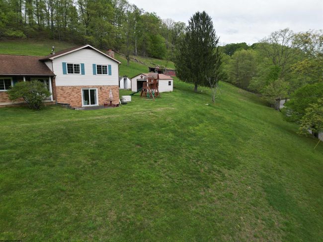 10401 Skin Creek Rd, House other with 4 bedrooms, 3 bathrooms and 3 parking in Horner WV | Image 7