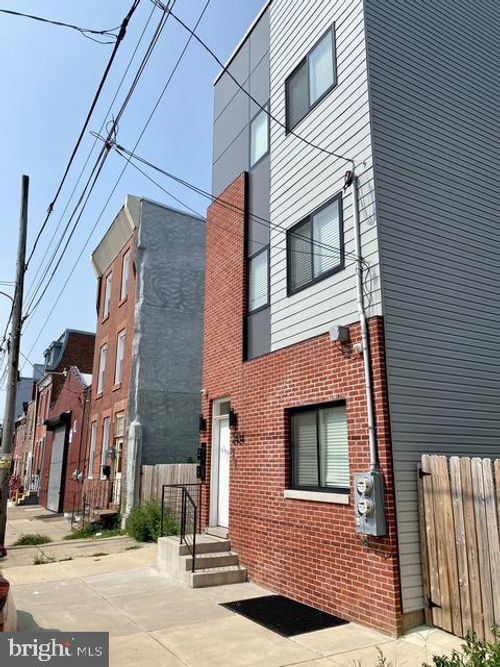 2434 N Mascher St, PHILADELPHIA, PA, 19133-3876 | Card Image