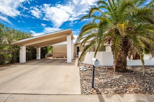 10461 W Devonshire Ave, Phoenix, AZ, 85037-5813 | Card Image