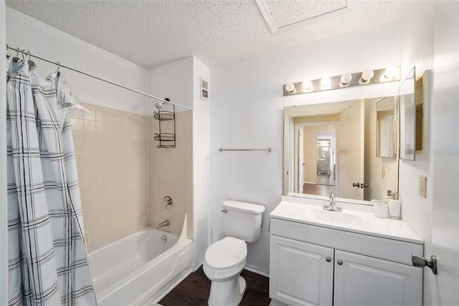 APT-221 - 3705 27 Th St, Condo with 3 bedrooms, 3 bathrooms and null parking in GAINESVILLE FL | Image 29