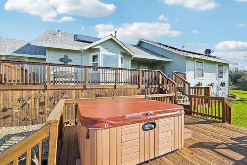 3820 Cattle Dr, Shingle Springs, CA, 95682-9375 | Card Image