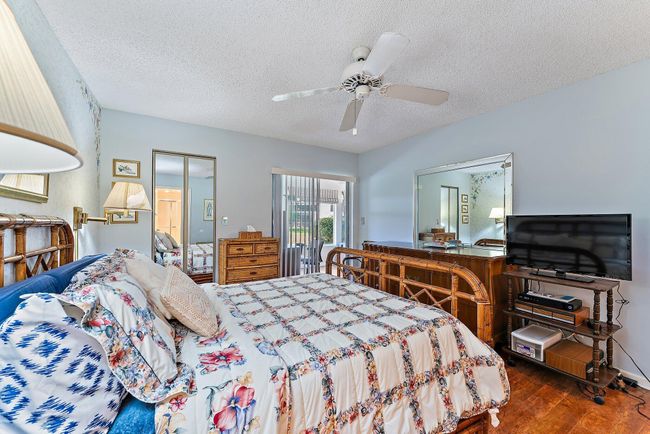 APT-111 - 3186 Via Poinciana, Condo with 2 bedrooms, 2 bathrooms and null parking in Lake Worth FL | Image 10