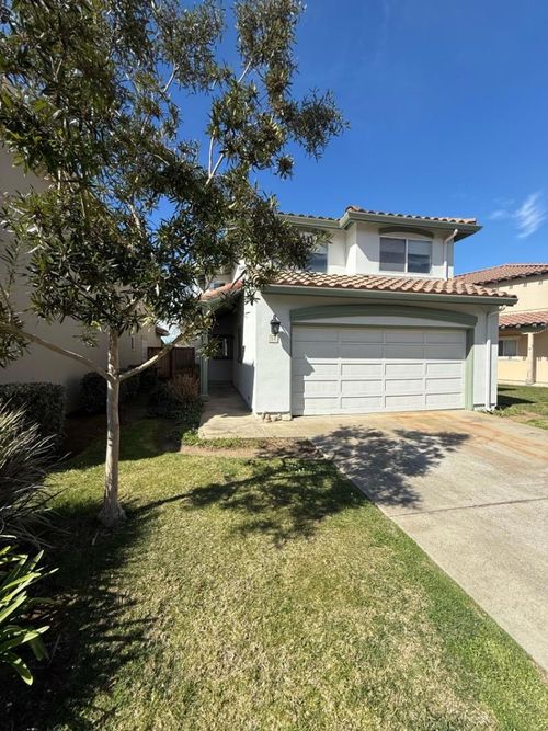 unit-14-949 Nantucket Blvd, Salinas, CA, 93906-4609 | Card Image
