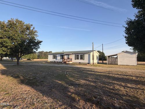 173 Lewis Iley Tew Rd, Dunn, NC, 28334-6913 | Card Image