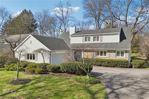 22733 S Woodland Rd, Shaker Heights, OH, 44122-3074 | Card Image