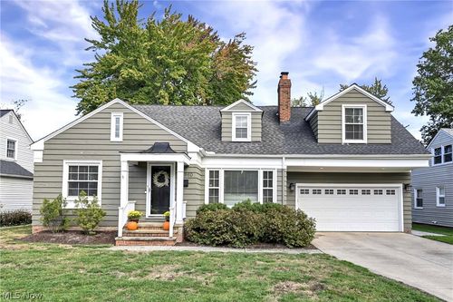 18960 Coffinberry Blvd, Fairview Park, OH, 44126-1602 | Card Image
