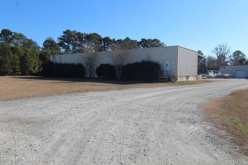112 Seth Thomas Ln, Swansboro, NC, 28584-8528 | Card Image