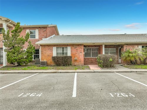 1264 Village Way, ORLANDO, FL, 32807-2922 | Card Image