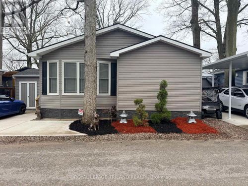 56-22790 Amiens Rd, Komoka, ON, N0L1R0 | Card Image