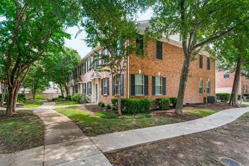 3033 Stone Forest Cir, Mckinney, TX, 75070-2493 | Card Image
