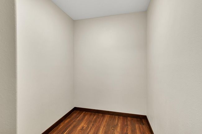 Storage area or entry closet | Image 24