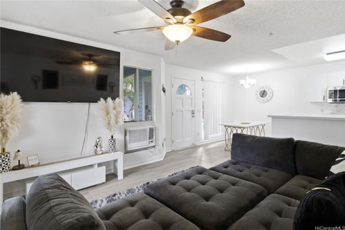 g202-94-205 Lumiaina Pl, Waipahu, HI, 96797-5003 | Card Image