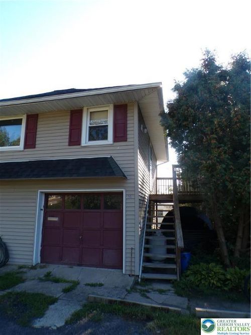 2-59 S Delaware Dr, Bangor, PA, 18013-5100 | Card Image