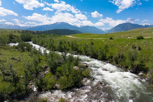 Rapids upstream on the E. Rosebud River | Image 37