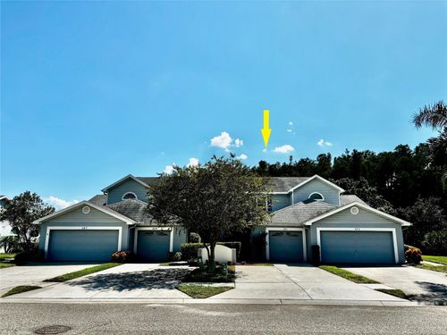 271 Hemingway Dr, OLDSMAR, FL, 34677-4651 | Card Image