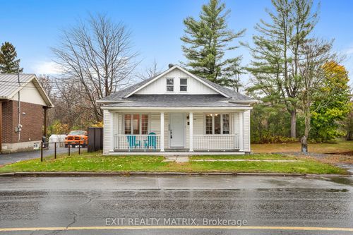 678 Mcgill St, Hawkesbury, ON, K6A1R4 | Card Image