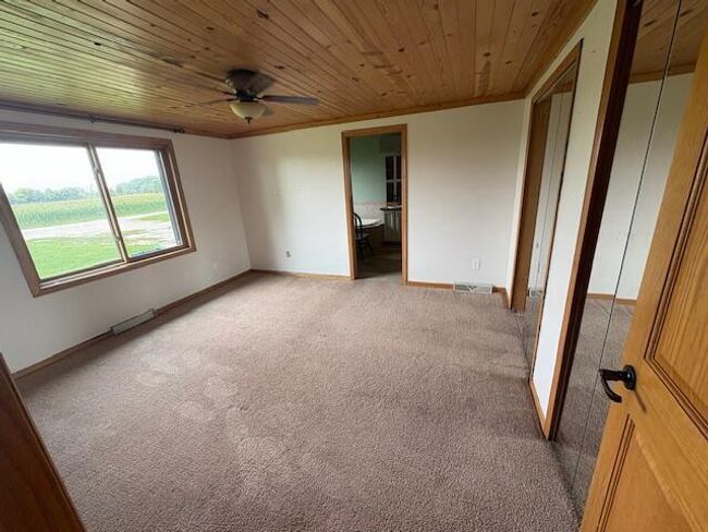 N2450 Wenham Rd, House other with 3 bedrooms, 4 bathrooms and null parking in Fort Atkinson WI | Image 5