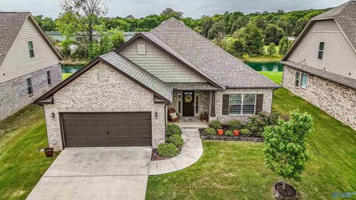 16206 Trestle Street Se, Huntsville, AL, 35803 | Card Image