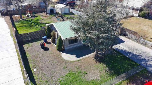 743 Lawrence Ave, Twin Falls, ID, 83301-3636 | Card Image
