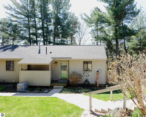 h1-11255 E Fort Rd, Suttons Bay, MI, 49682-9657 | Card Image