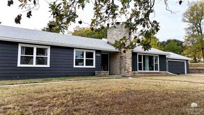 631 W Vine Street, House other with 4 bedrooms, 2 bathrooms and null parking in Junction City KS | Image 1