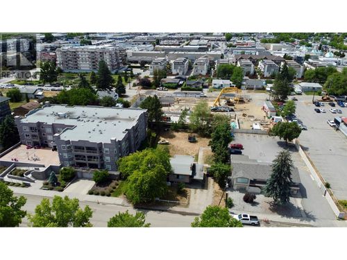 2110 Vasile Rd, Kelowna, BC, V1Y6H5 | Card Image