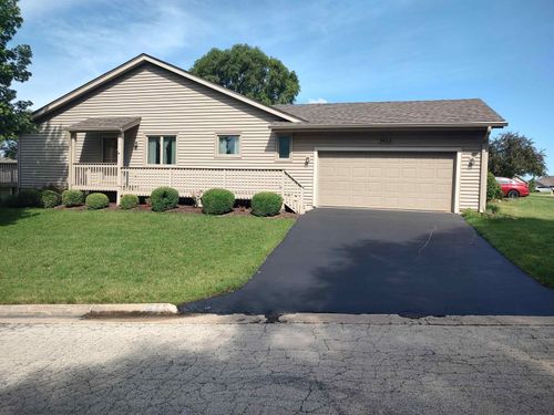 5022 Prairie Path, Loves Park, IL, 61111-7638 | Card Image