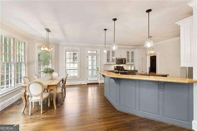 640 Lake Medlock Dr, House other with 6 bedrooms, 5 bathrooms and 2 parking in Johns Creek GA | Image 17